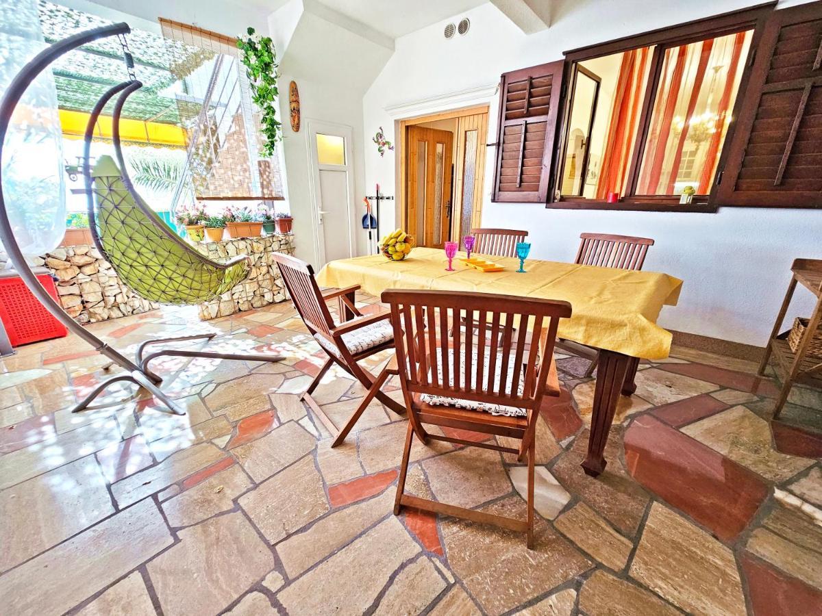 Apartments Tempera By The Beach Split Dış mekan fotoğraf
